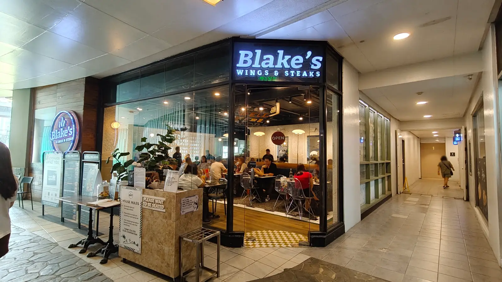 BLAKES WINGS & STEAKS in TriNoma